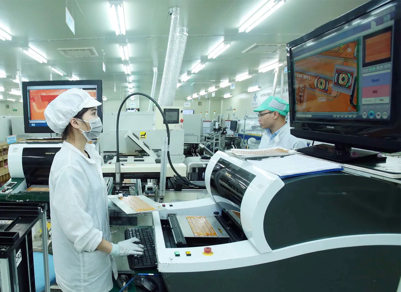 Tin tức hấp dẫn nhất trên báo in số 25 ra ngày 8/2/2023