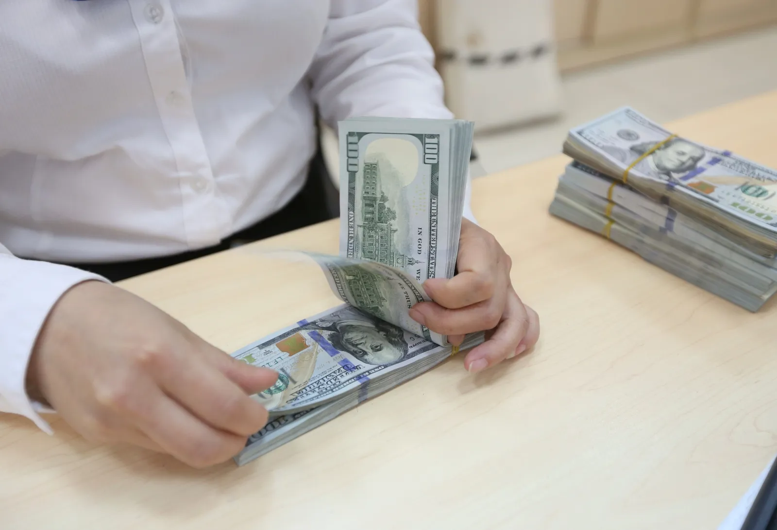 Thúc đẩy giải ngân vốn để kéo tăng trưởng