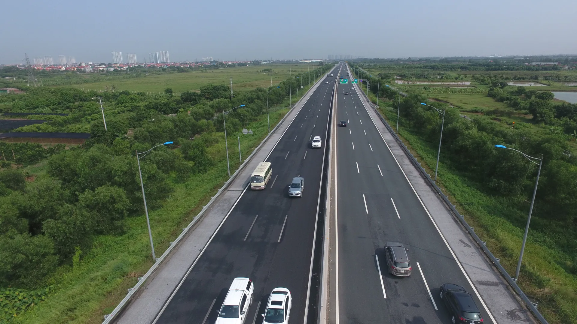Cao tốc Hà Nội - Hải Phòng. Ảnh: Công Hùng
