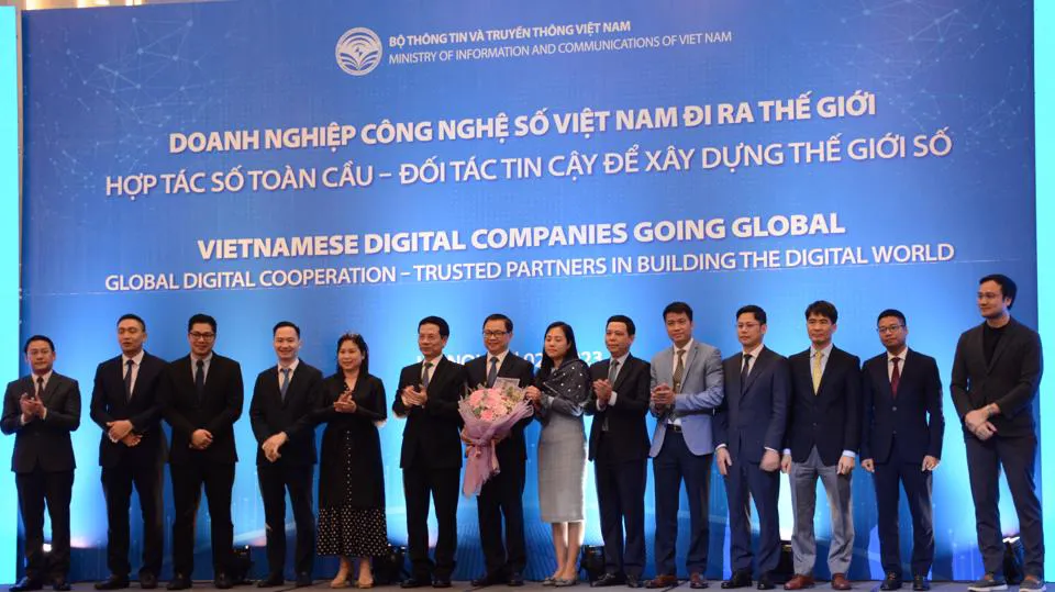 Thành lập“Tổ tư vấn hỗ trợ doanh nghiệp công nghệ số đi ra nước ngoài”. Ảnh: Thanh Hà