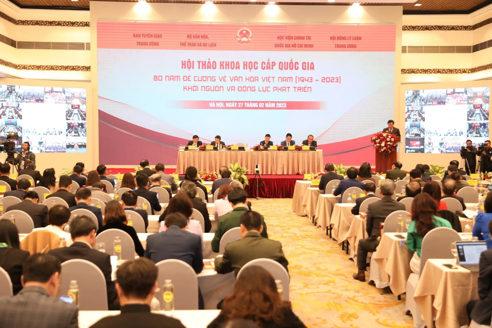 Tin tức tổng hợp hấp dẫn nhất trên báo in số 42 ra ngày 28/2/2023