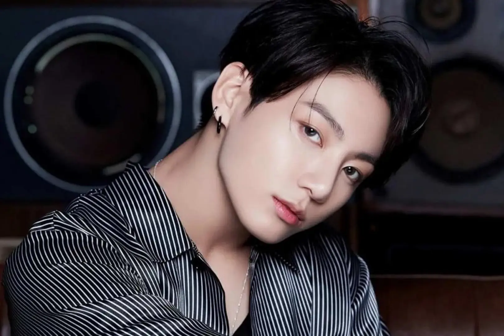 Người hâm mộ BTS sốc vì Jung Kook xóa tài khoản Instagram