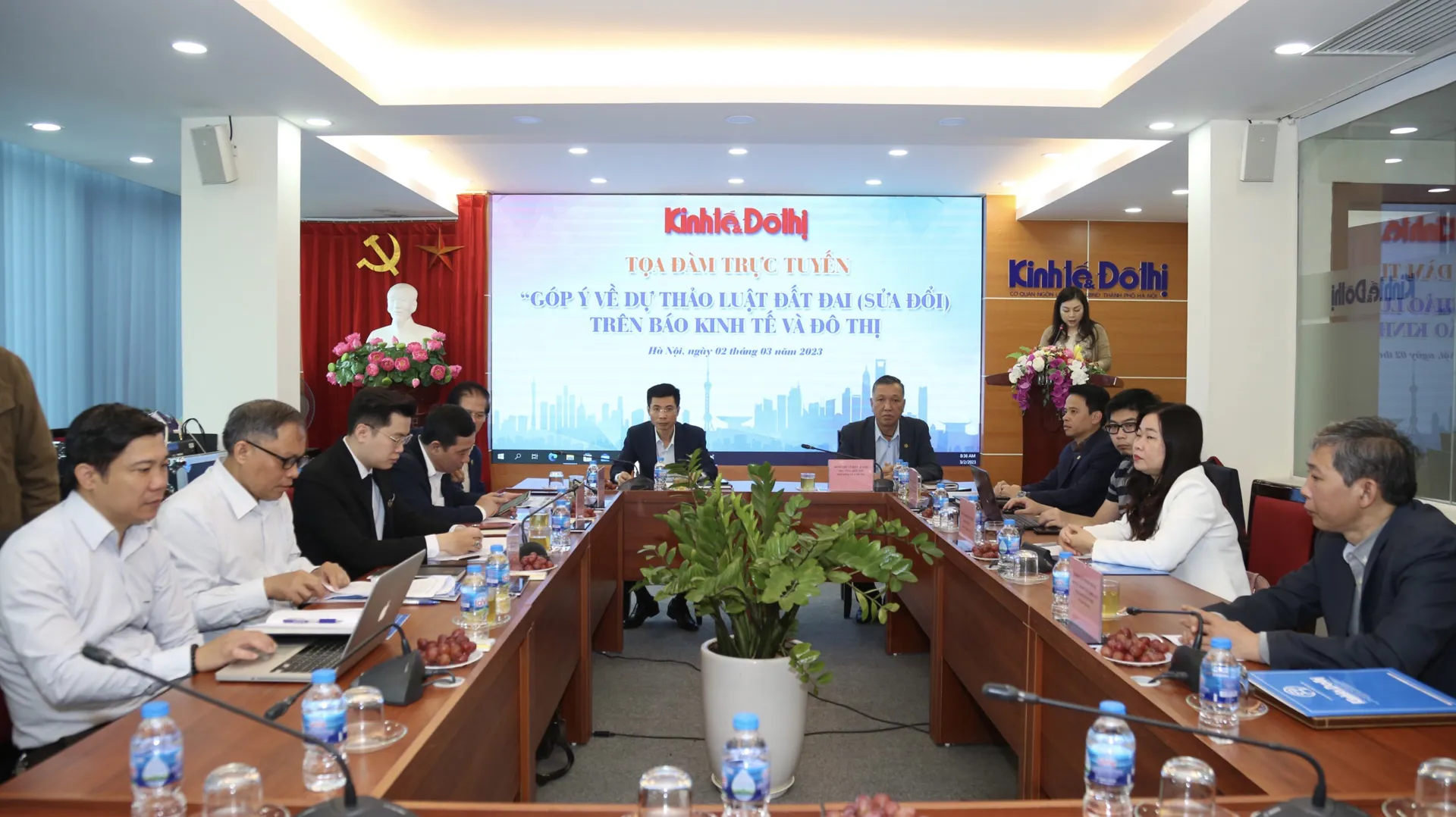 Quang cảnh buổi tọa đàm. Ảnh: Duy Khánh