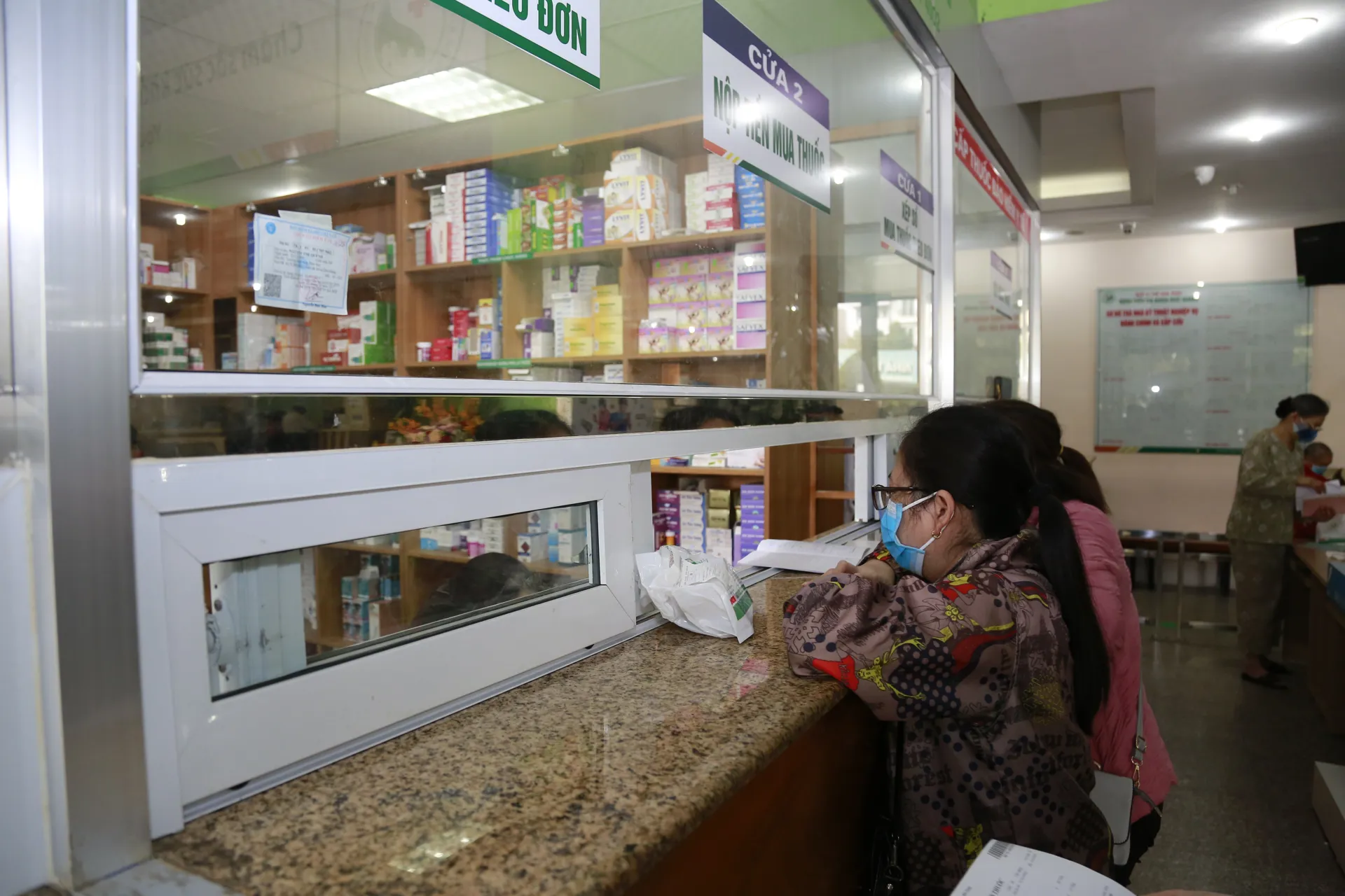 Bệnh viện thiếu thuốc, thiết bị y tế: Tập trung xử lý, tháo gỡ sớm