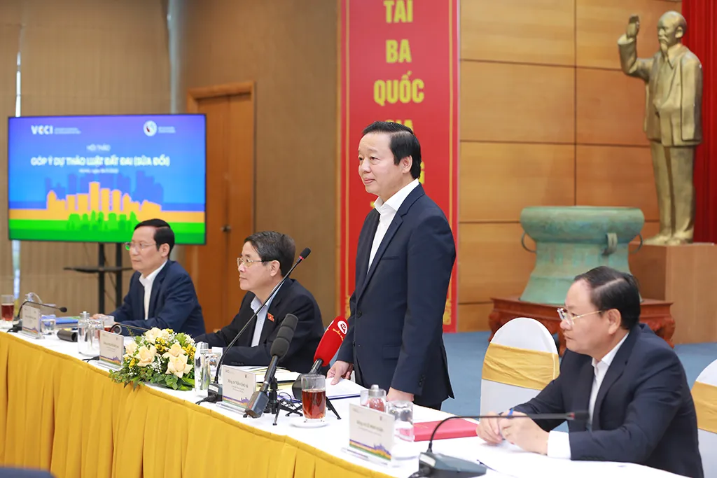 Phó Thủ tướng Trần Hồng Hà phát biểu tại hội nghị. Ảnh: Chinhphu.vn