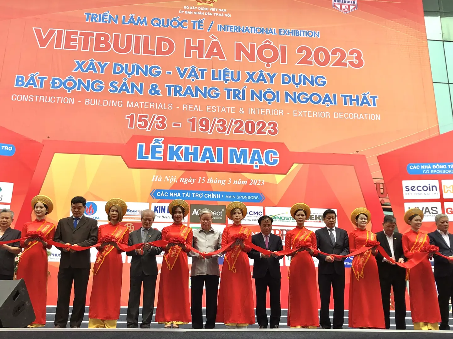 Vietbuild Hà Nội 2023 lần thứ 1 chính thức khai mạc