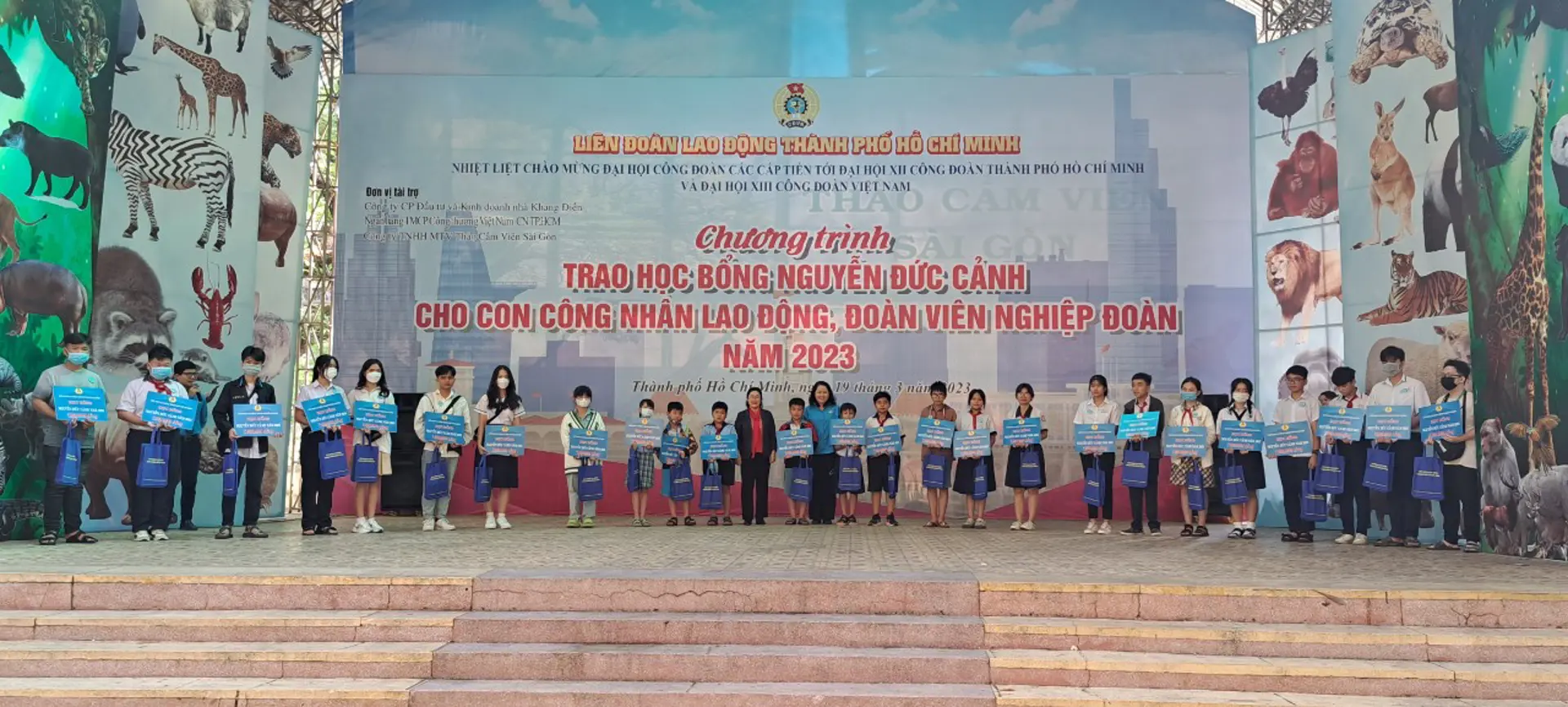 Liên đoàn Lao động TP Hồ Chí Minh trao 440 suất học bổng Nguyễn Đức Cảnh