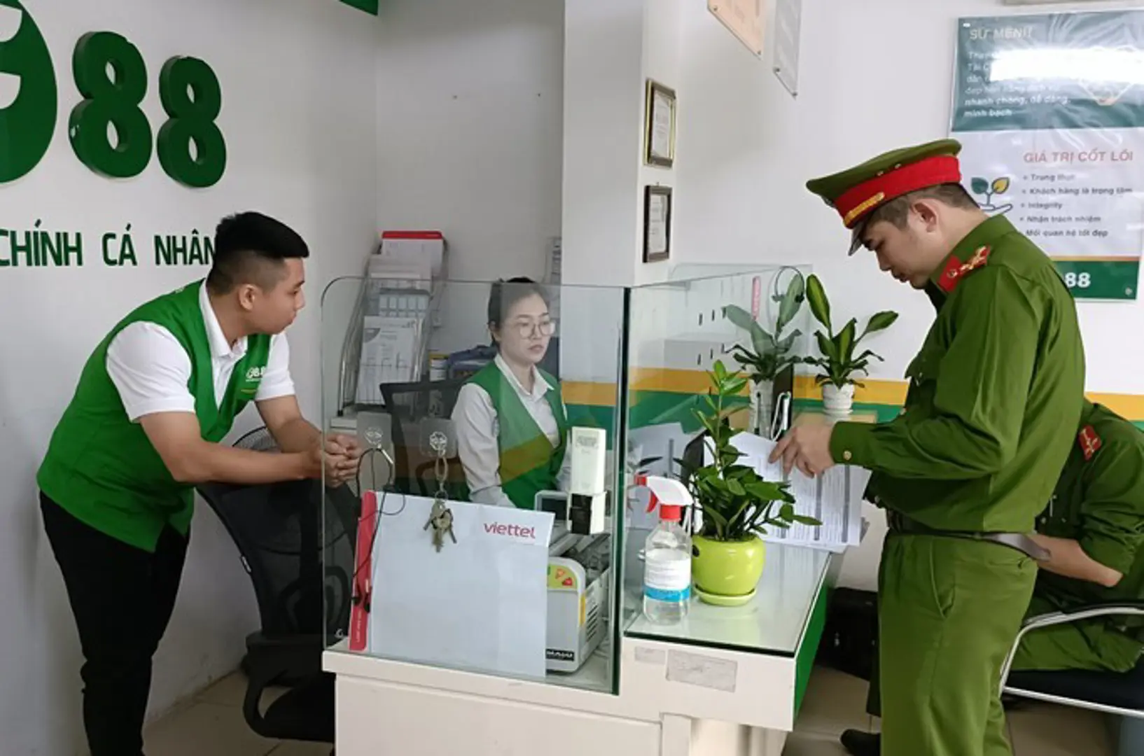 Công an tỉnh Bắc Giang kiểm tra 18 chi nhánh Công ty F88