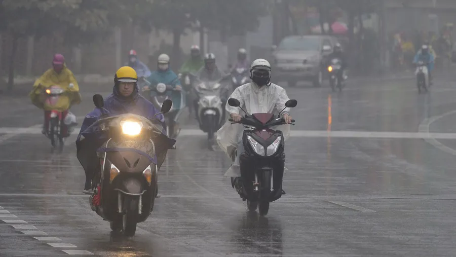 Bắc Bộ mưa rào, dông, thậm chí có mưa đá, lốc, sét trước khi chuyển lạnh