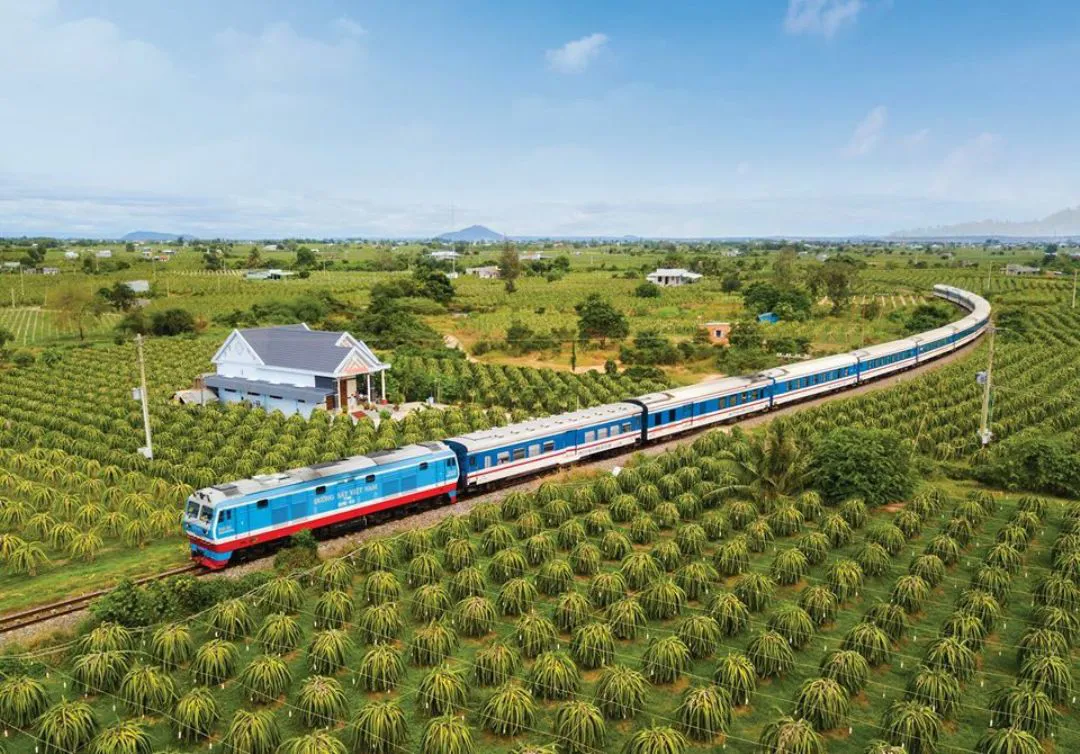Đường sắt tăng thêm tàu giữa TP Hồ Chí Minh và miền Trung dịp 30/4
