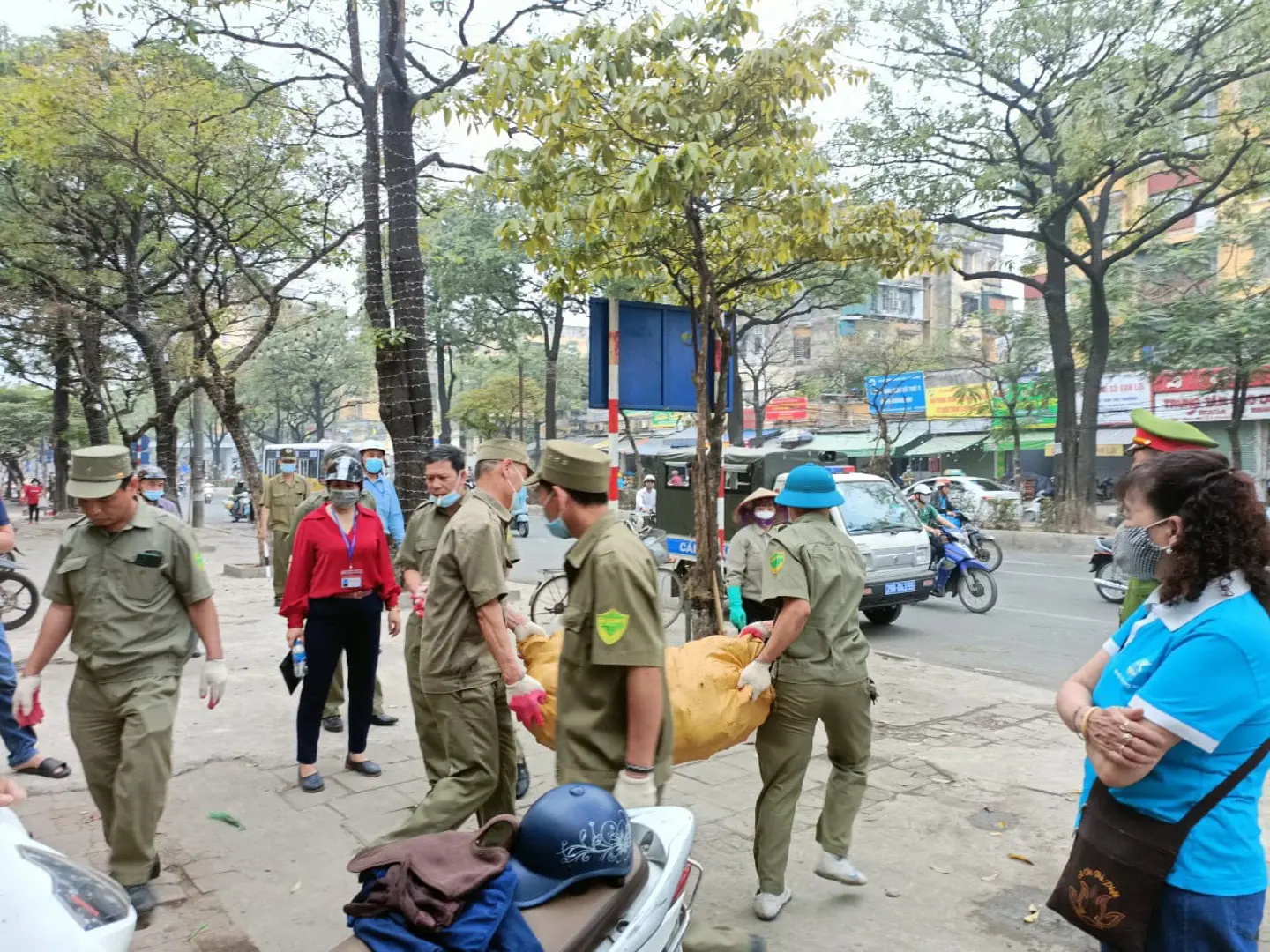 Quận Hoàng Mai xử phạt trên 1 tỷ đồng vi phạm trật tự đô thị