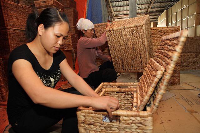 Traditional handicraft products tell cultural story of capital