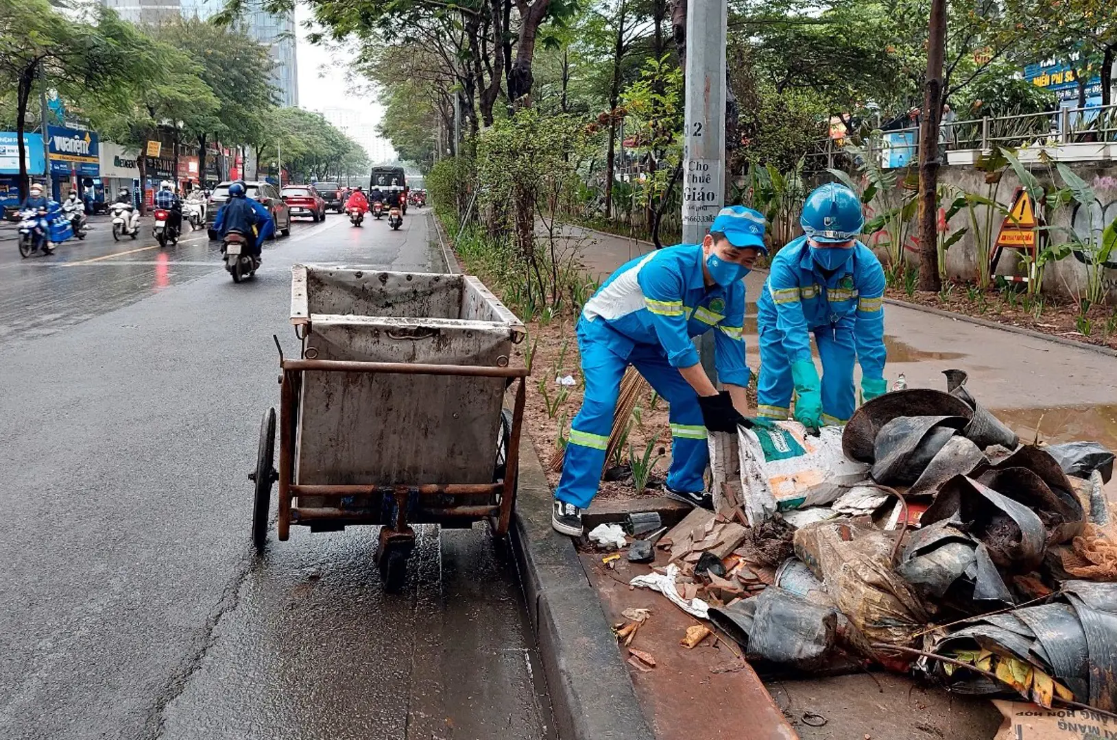 “Hàng hiếm” của ngành vệ sinh môi trường ở Thủ đô