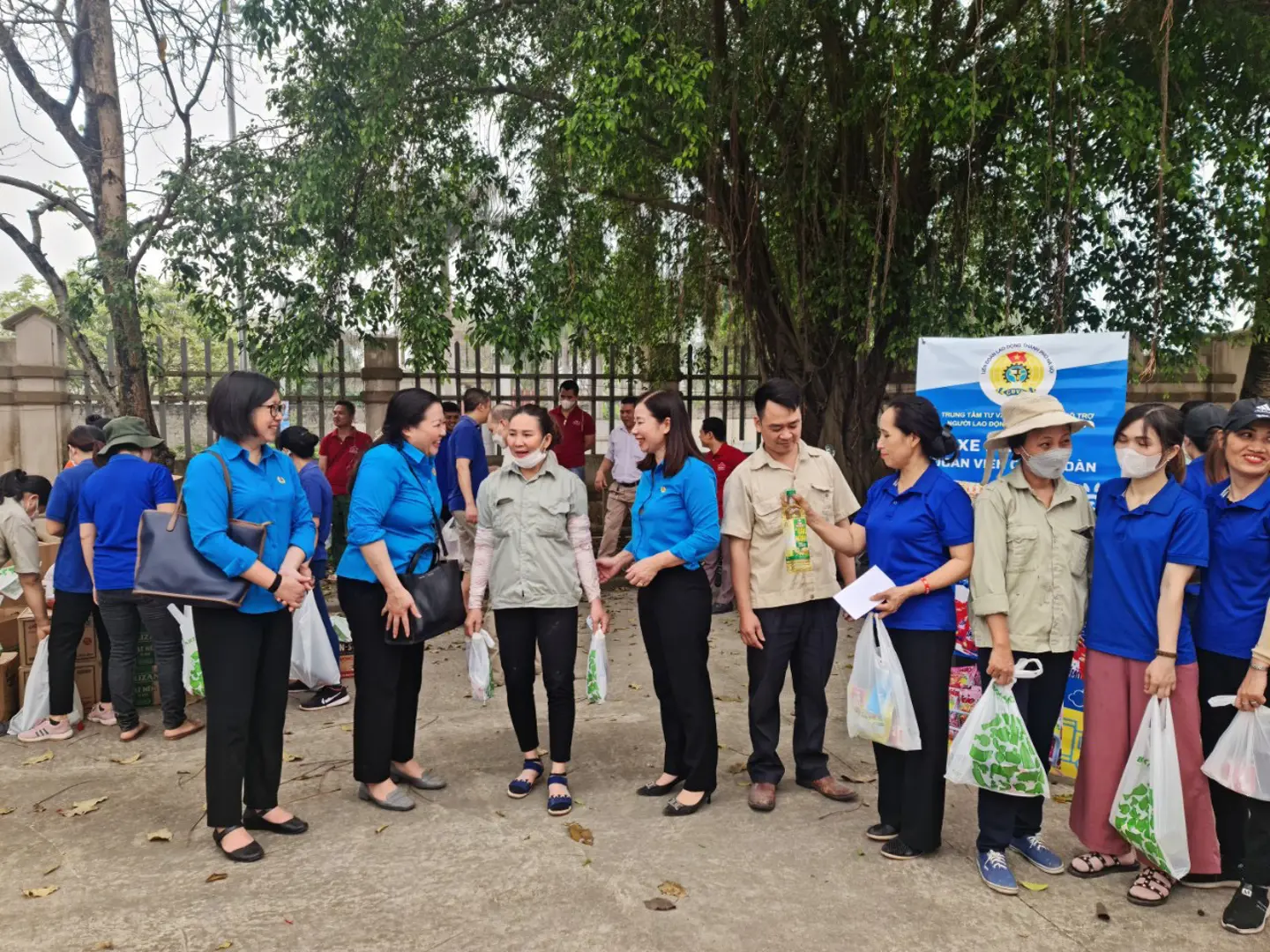 Hỗ trợ thiết thực cho đoàn viên, người lao động có hoàn cảnh khó khăn 