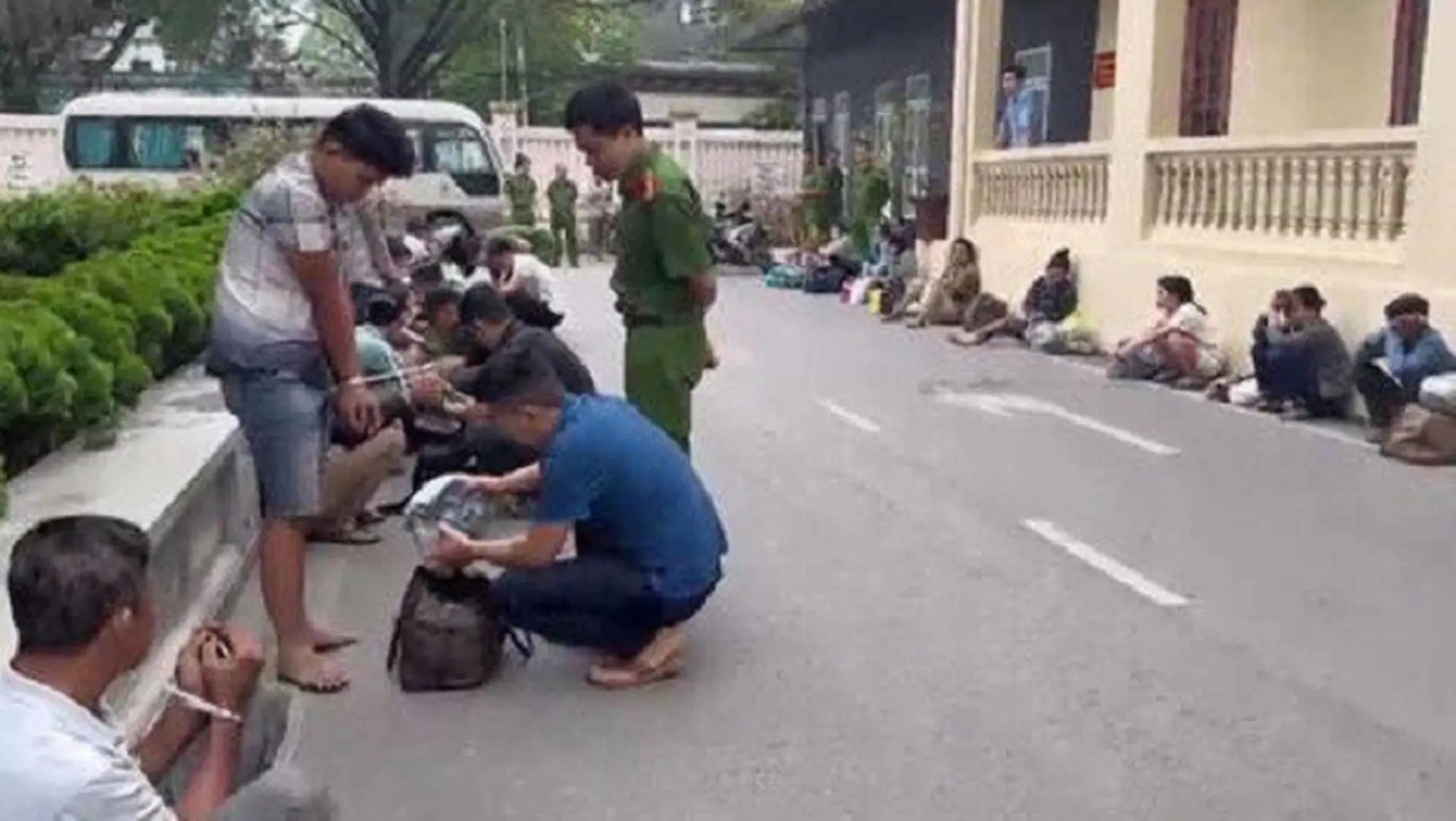 Tóm gọn băng cướp giật tài sản trong đêm khai mạc du lịch biển Sầm Sơn