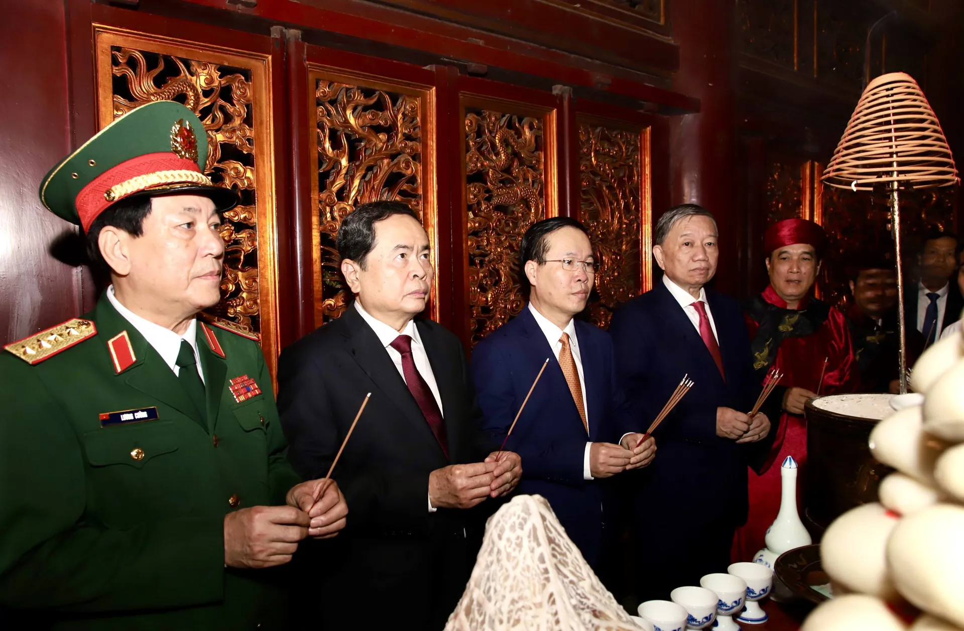 Thành kính Lễ dâng hương tưởng niệm các Vua Hùng năm Quý Mão 2023