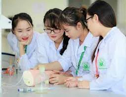 Cẩn trọng trong tuyển sinh ở các trường y - dược