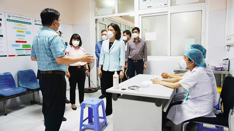Kiểm tra, giám sát biện pháp kiểm soát lây nhiễm bệnh tại cơ sở y tế