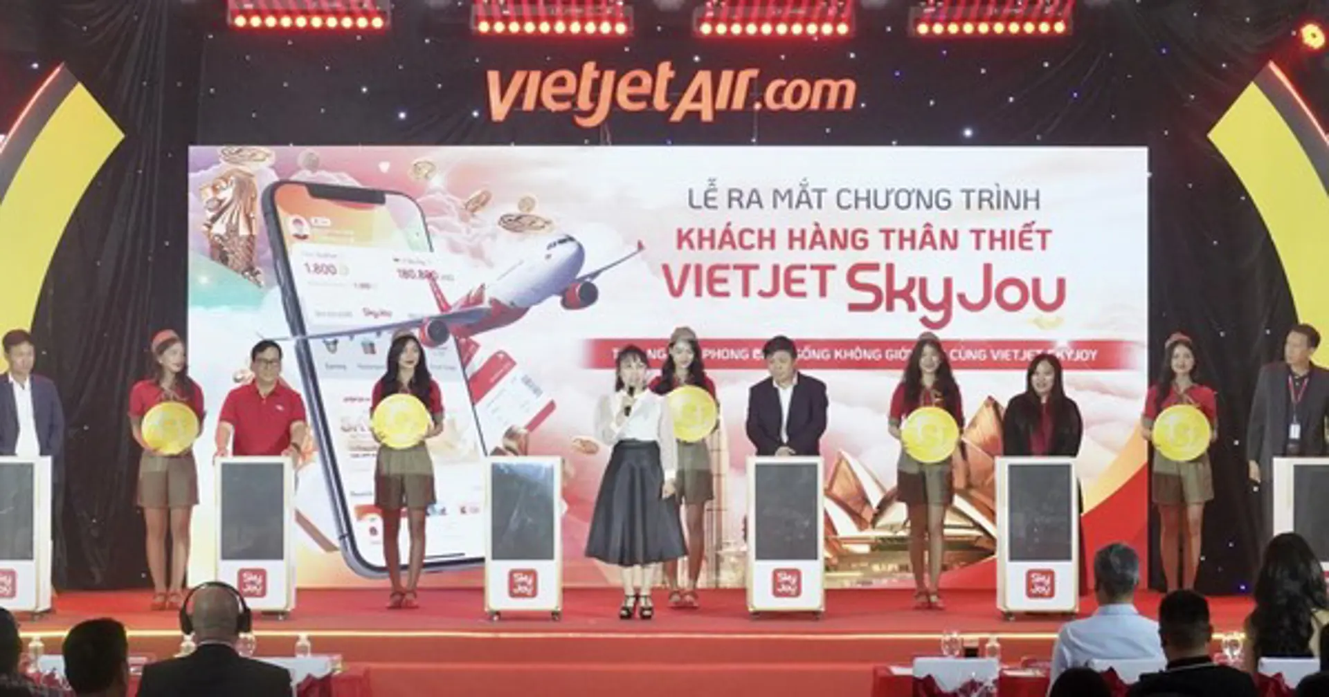 Phong cách sống không giới hạn với Chương trình Khách hàng thân thiết Vietjet SkyJoy