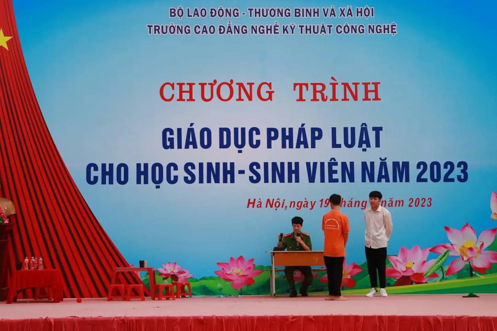 Huyện Đông Anh: Tổ chức chương trình giáo dục pháp luật cho học sinh sinh viên