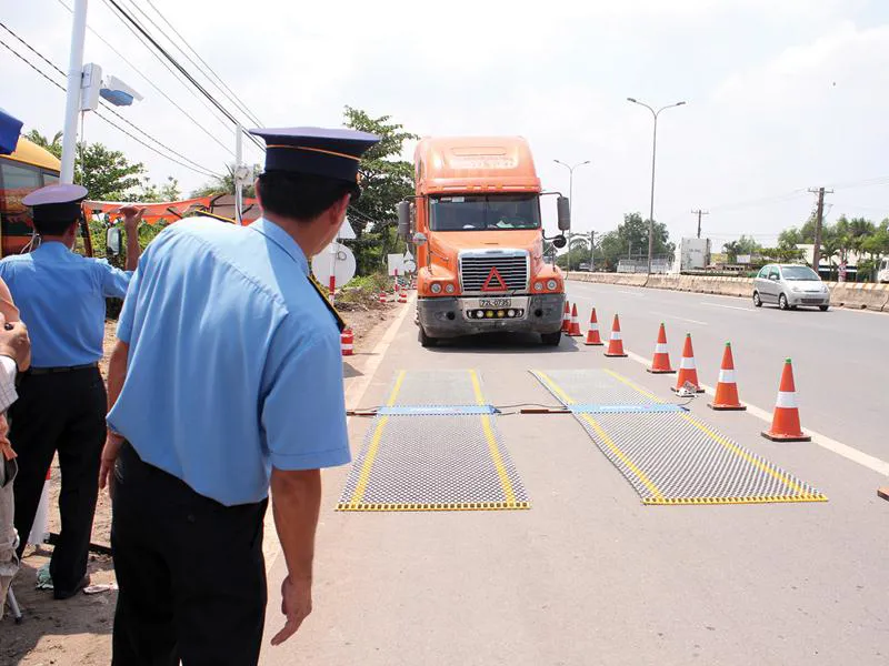 Mở đợt cao điểm xử lý vi phạm về tải trọng phương tiện đường bộ