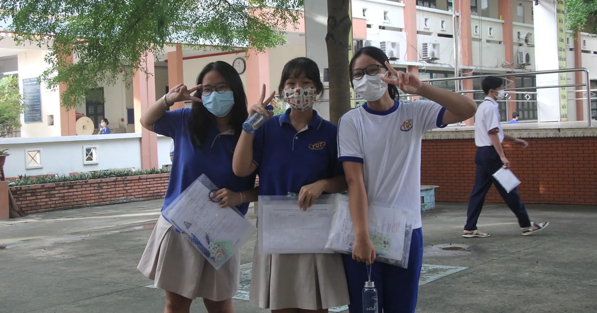 Thí sinh TP Hồ Chí Minh thi môn đầu tiên kỳ thi vào lớp 10