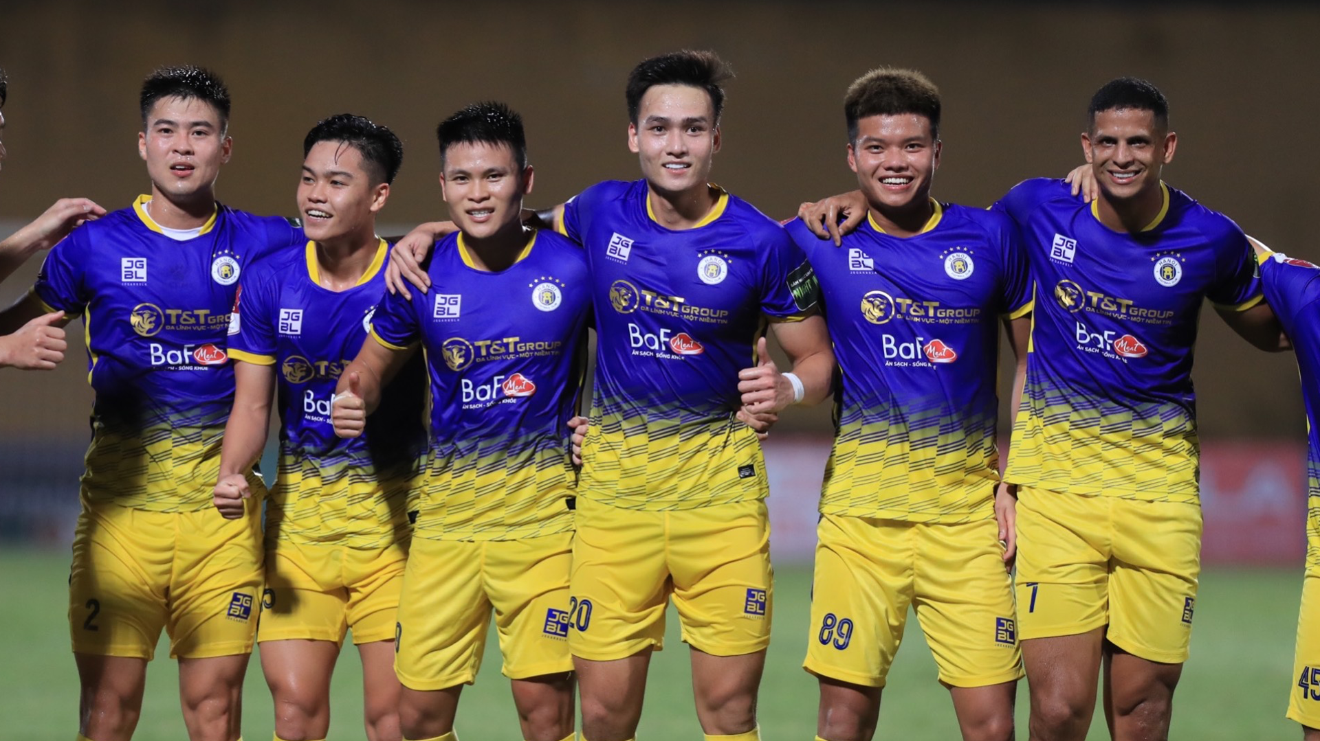 Vòng 11 V-League 2023: Thanh Hoá "ngã ngựa", Hà Nội FC ngắt mạch hoà và thua