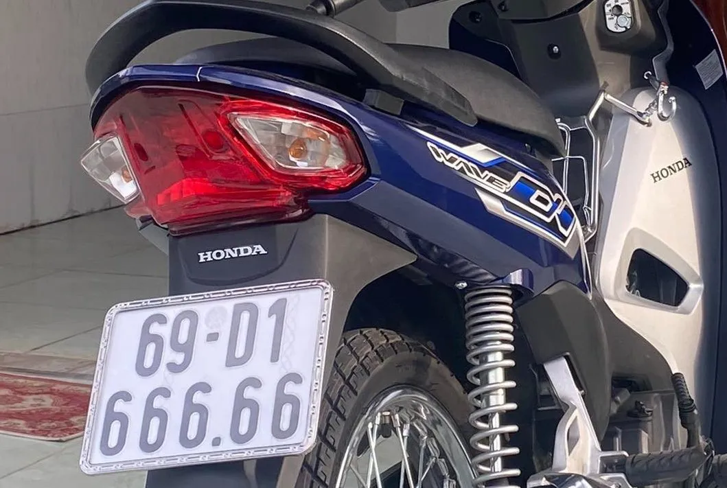 Bấm được biển 66666, thanh niên bán lại xe máy Wave Alpha giá 235 triệu đồng