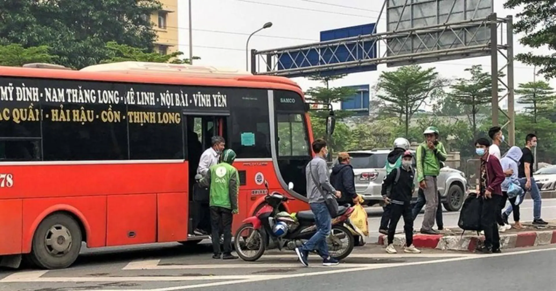 Siết chặt hoạt động xe dù, bến cóc trên cả nước