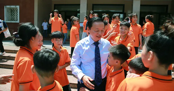 Lắng nghe trẻ em bằng trái tim và sự thấu hiểu