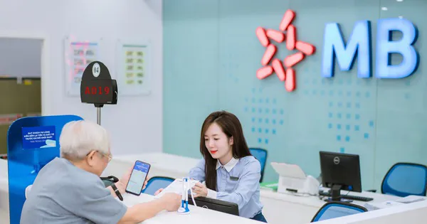 MB vào Top 50 công ty niêm yết tốt nhất Việt Nam 2023 của Forbes