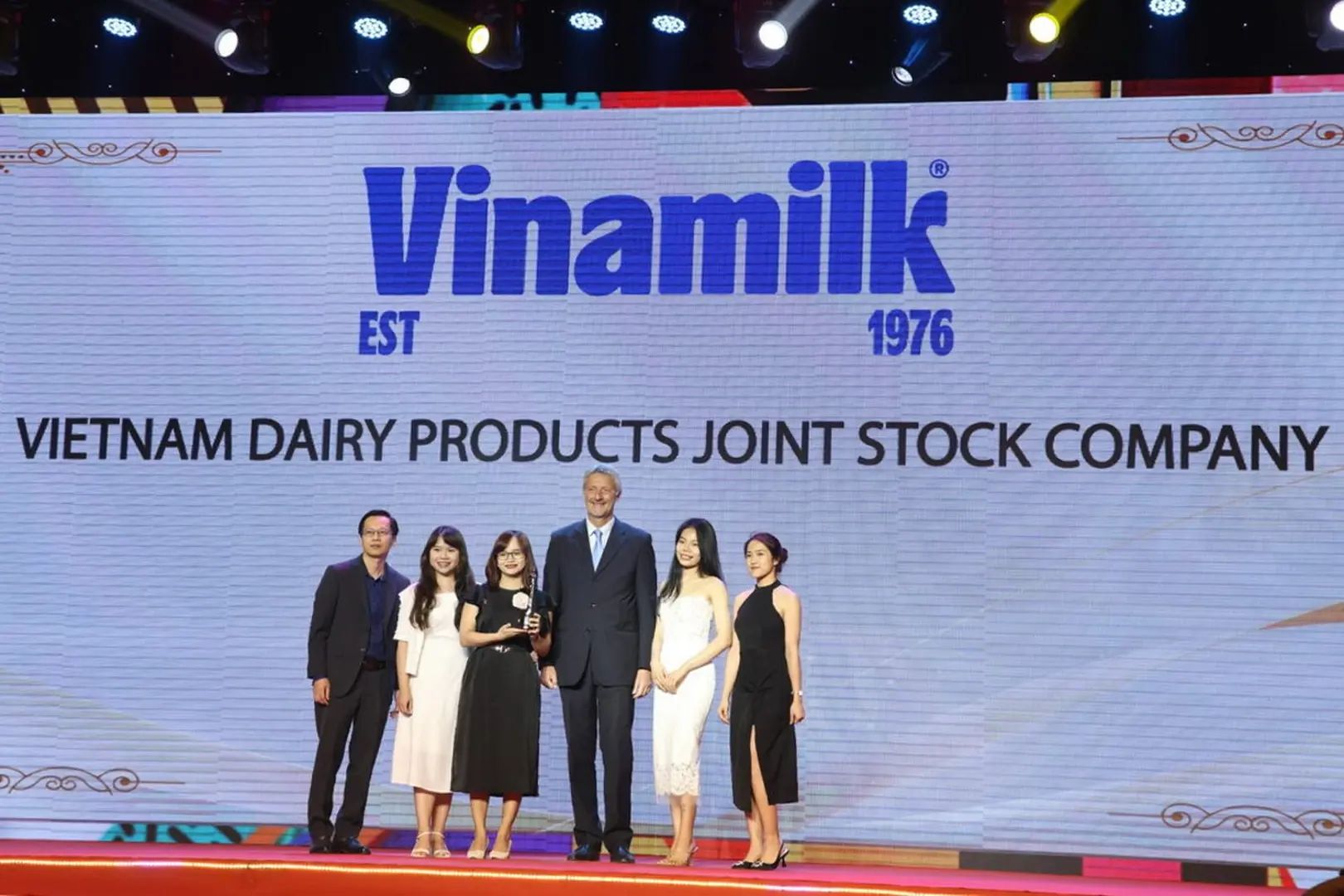 Vinamilk duy trì sức hút của Nơi làm việc tốt nhất Việt Nam và châu Á