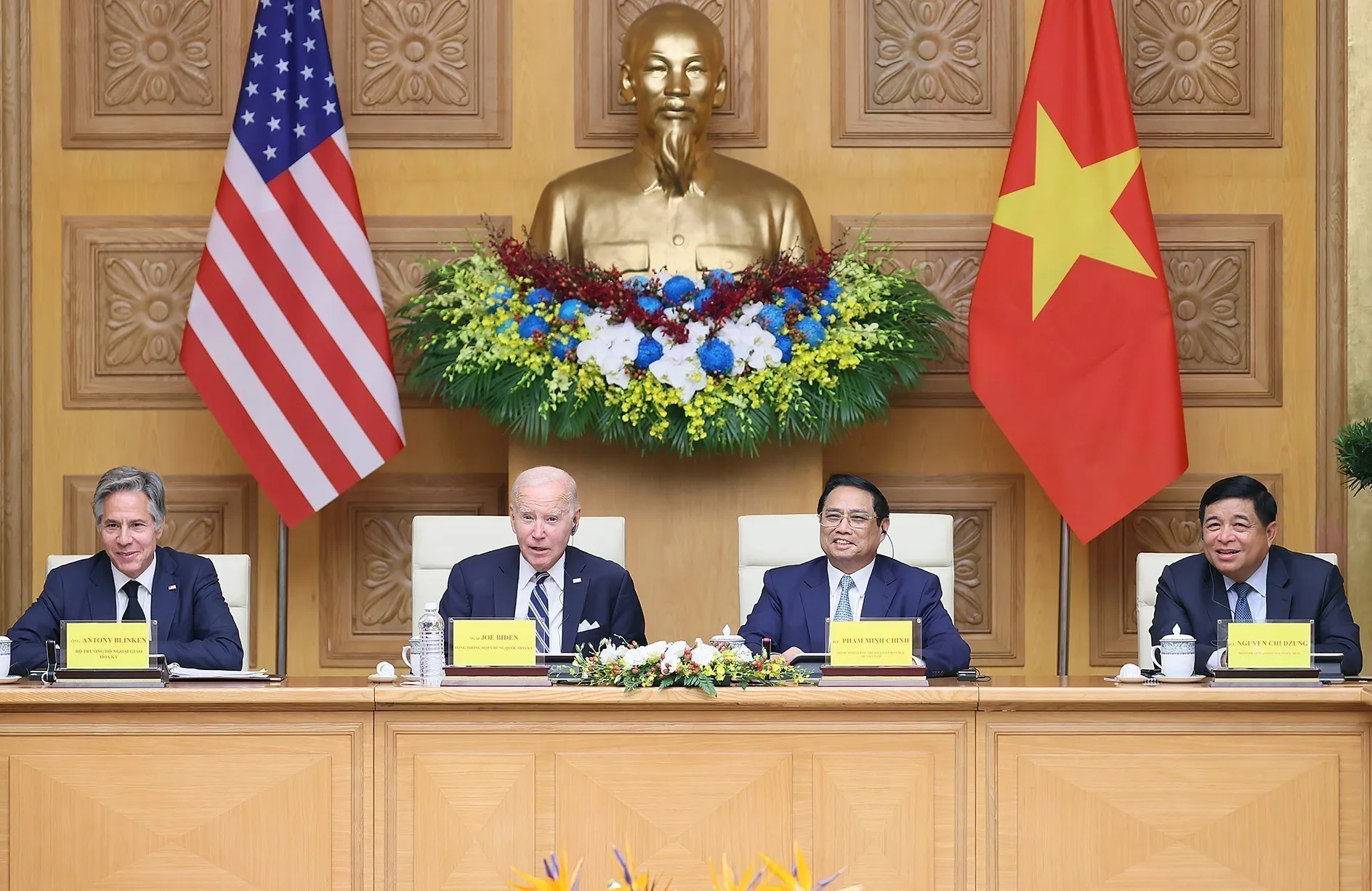 Thủ tướng Phạm Minh Chính và Tổng thống Mỹ Joe Biden dự Hội nghị cấp cao Việt Nam – Mỹ về Đầu tư và Đổi mới sáng tạo. Ảnh: TTXVN