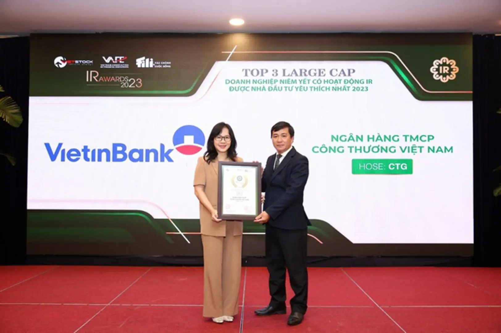 VietinBank -Top 3 DN có hoạt động quan hệ nhà đầu tư yêu thích nhất 2023