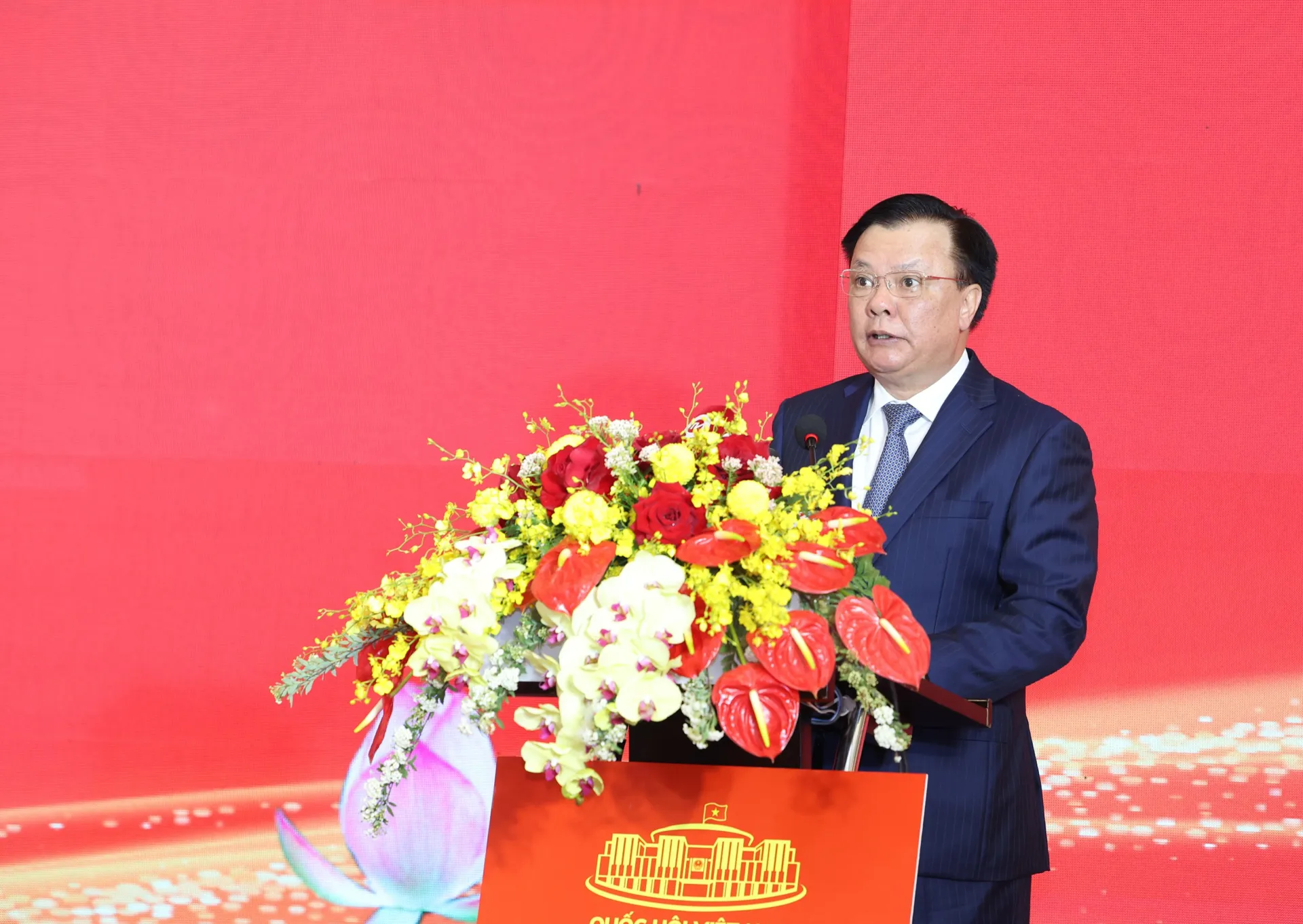 Ủy viên Bộ Chính trị, Bí thư Thành ủy, Trưởng Đoàn Đại biểu Quốc hội Thành phố Hà Nội Đinh Tiến Dũng phát biểu tại hội nghị. Ảnh: Thanh HảiỦy viên Bộ Chính trị, Bí thư Thành ủy, Trưởng Đoàn Đại biểu Quốc hội Thành phố Hà Nội Đinh Tiến Dũng phát biểu tại hội nghị. Ảnh: Thanh Hải