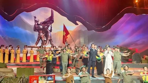 Tối nay diễn ra cầu truyền hình trực tiếp "Dưới lá cờ Quyết thắng"