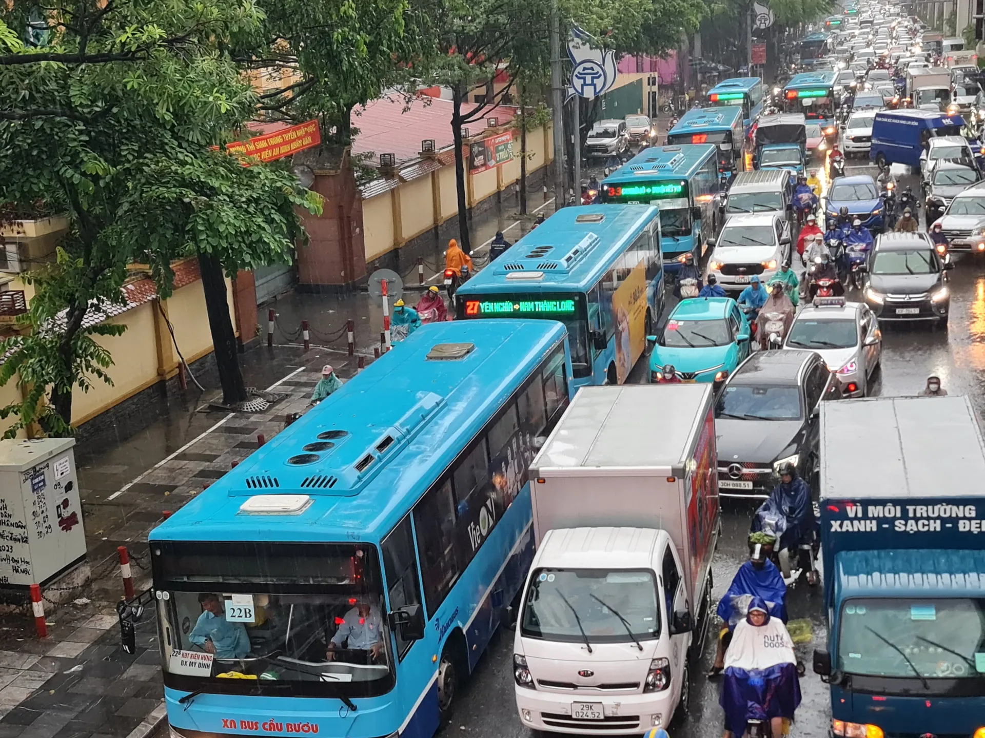Hà Nội: Thí điểm thẻ vé điện tử trên 25 tuyến xe buýt