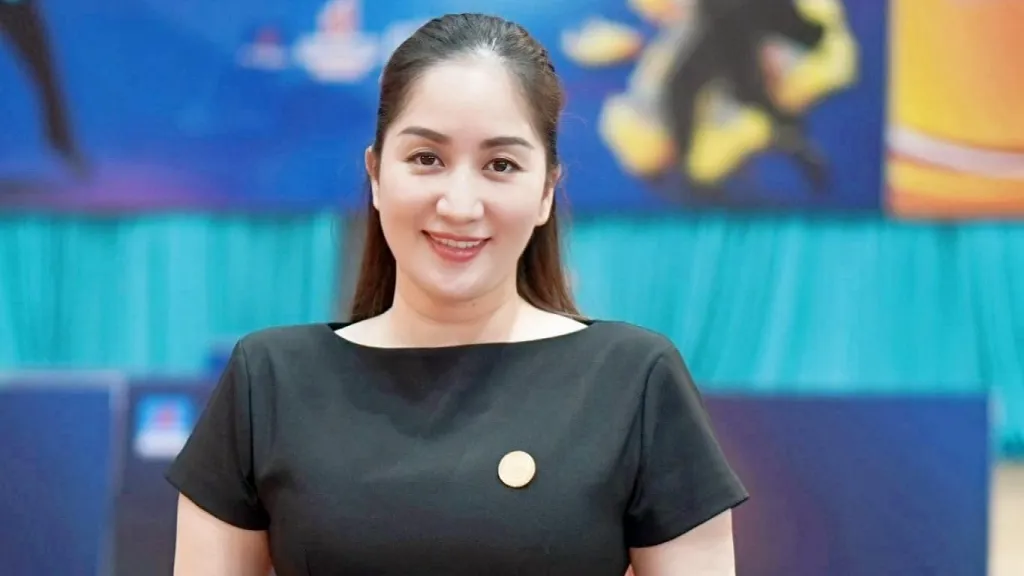 Thấy gì sau màn đòi nợ tiền tỷ gây “sốc” của Khánh Thi?