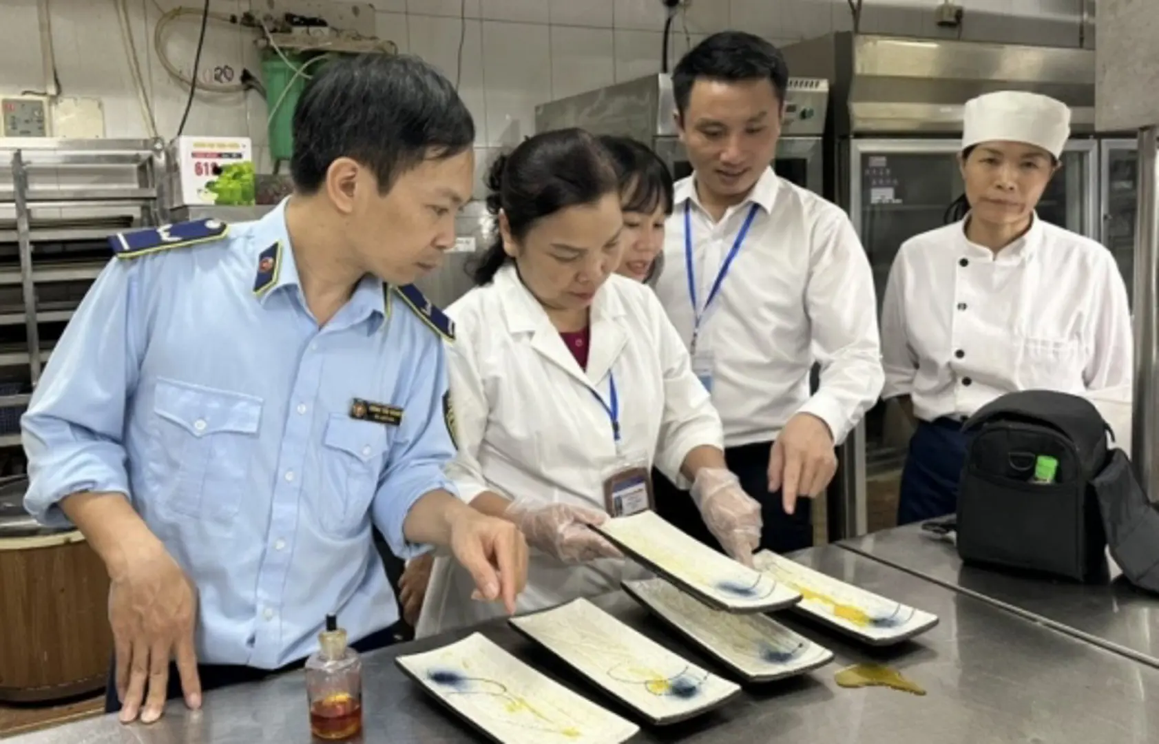 Ba Đình tăng cường kiểm tra, giám sát đảm bảo an toàn thực phẩm