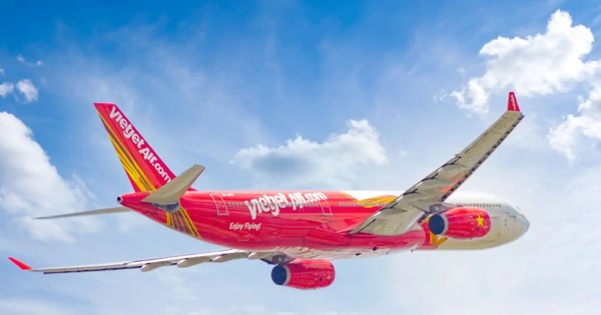 Top 50 công ty niêm yết tốt nhất của Forbes gọi tên Vinamilk,  Vietjet, FPT…