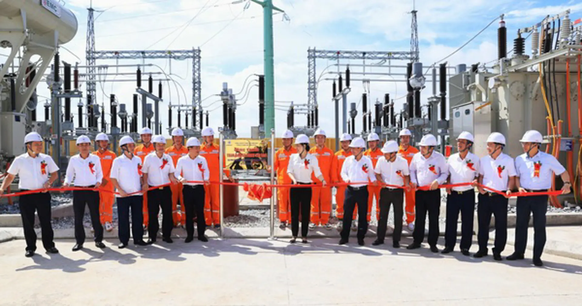 EVNNPC gắn biển công trình TBA 110kV Yên Lạc, Vĩnh Phúc