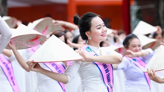 Một thoáng quê hương