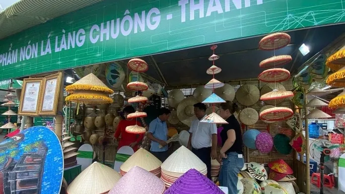 "Đòn bẩy" cho các làng nghề phát triển bền vững và vươn xa