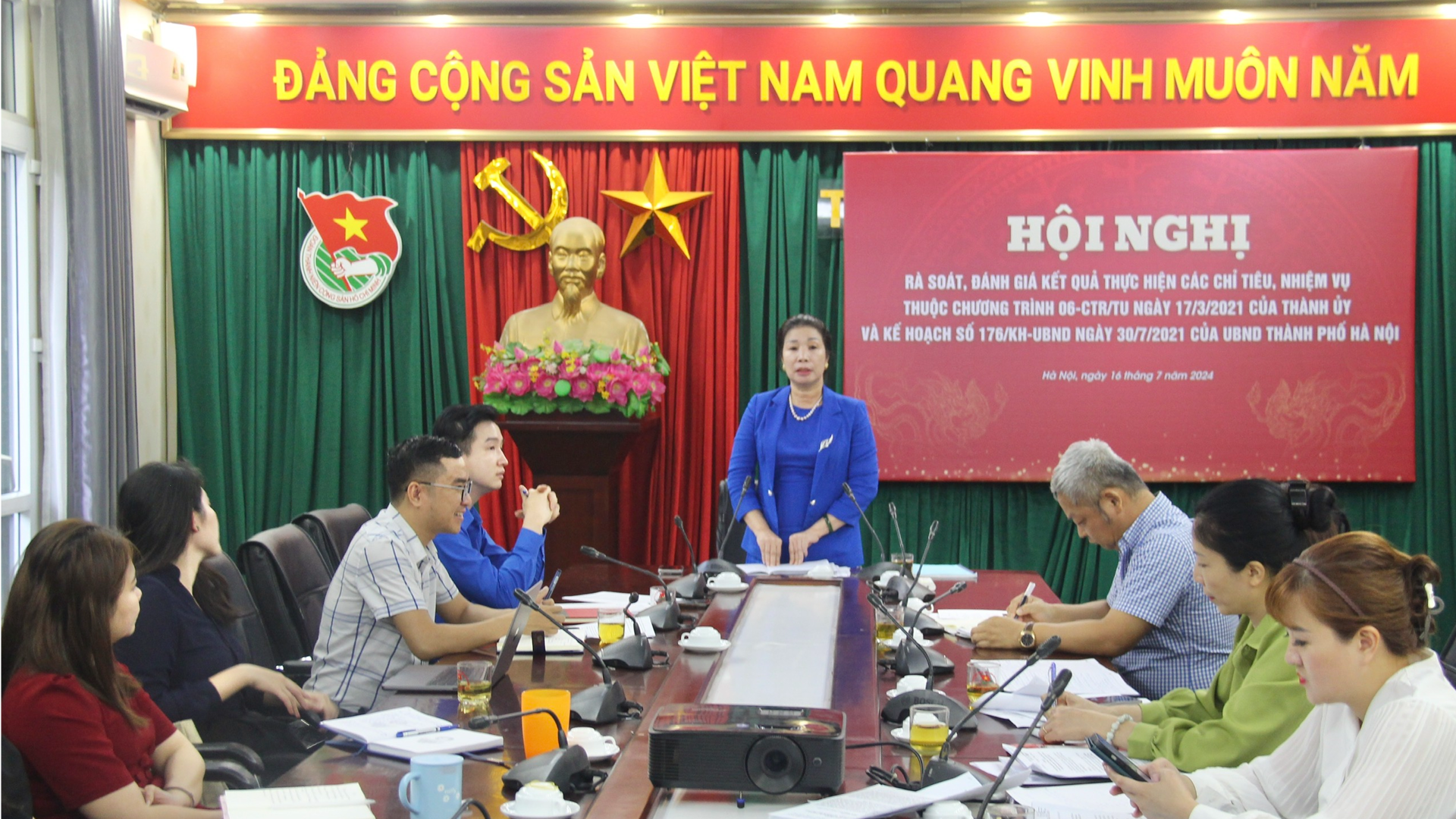 Rà soát, xây dựng Bộ tiêu chí xây dựng người Hà Nội thanh lịch, văn minh