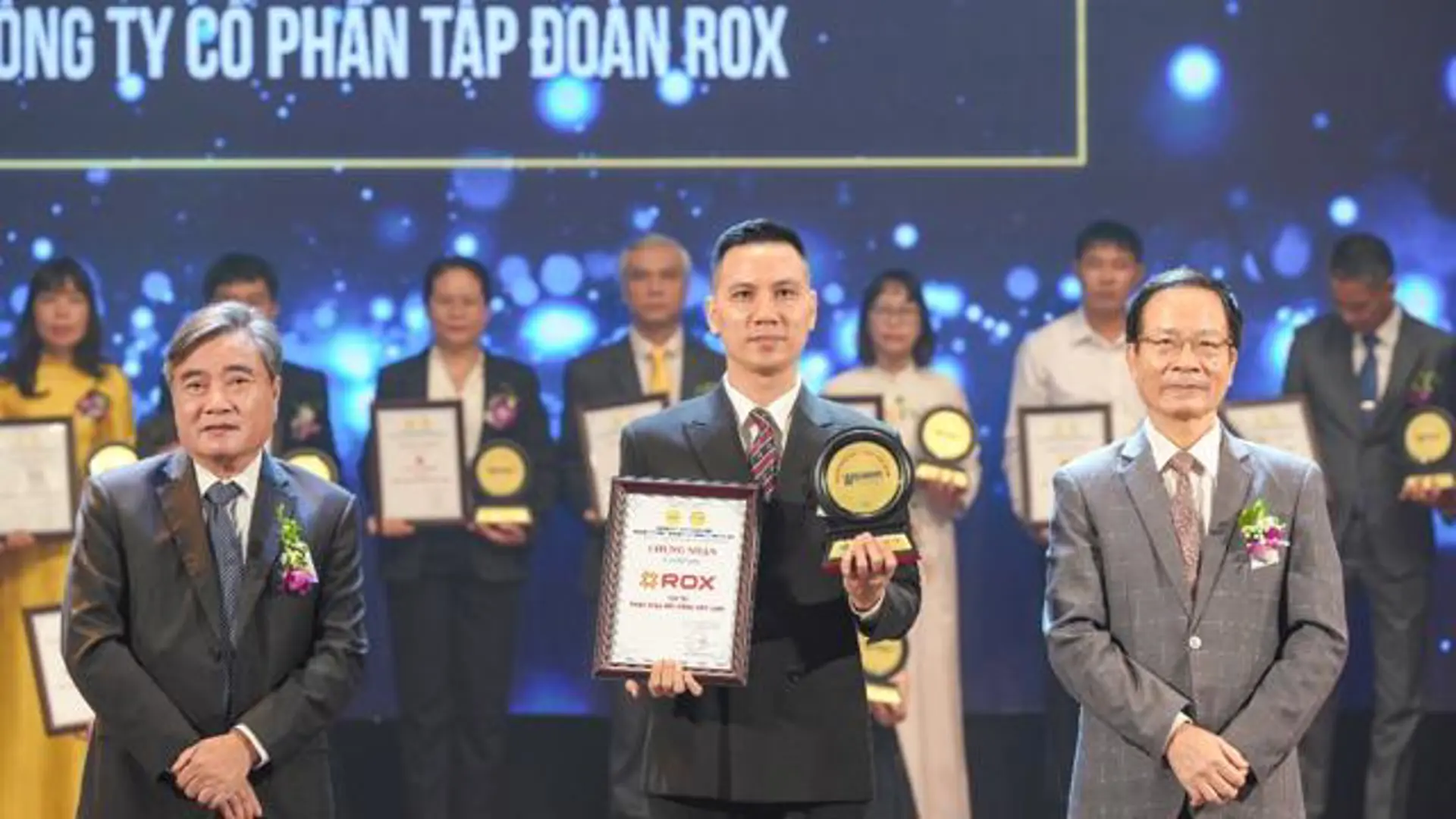 ROX Group được vinh danh Nhãn hiệu nổi tiếng Việt Nam 2024