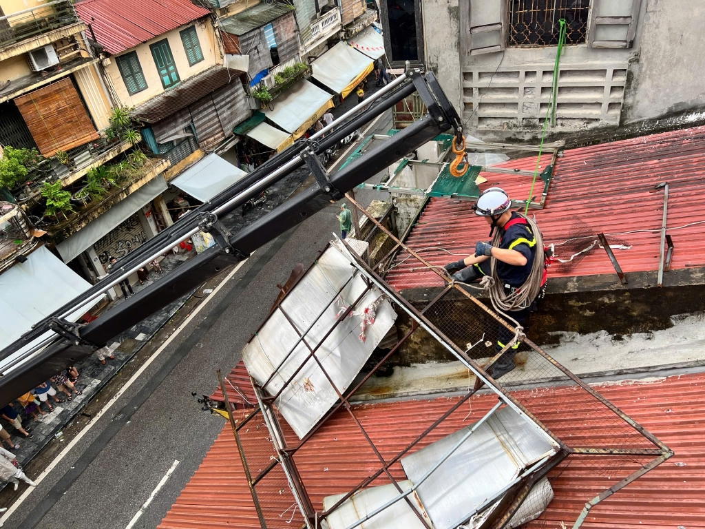 Hanoi urged safe infrastructure after Typhoon Yagi