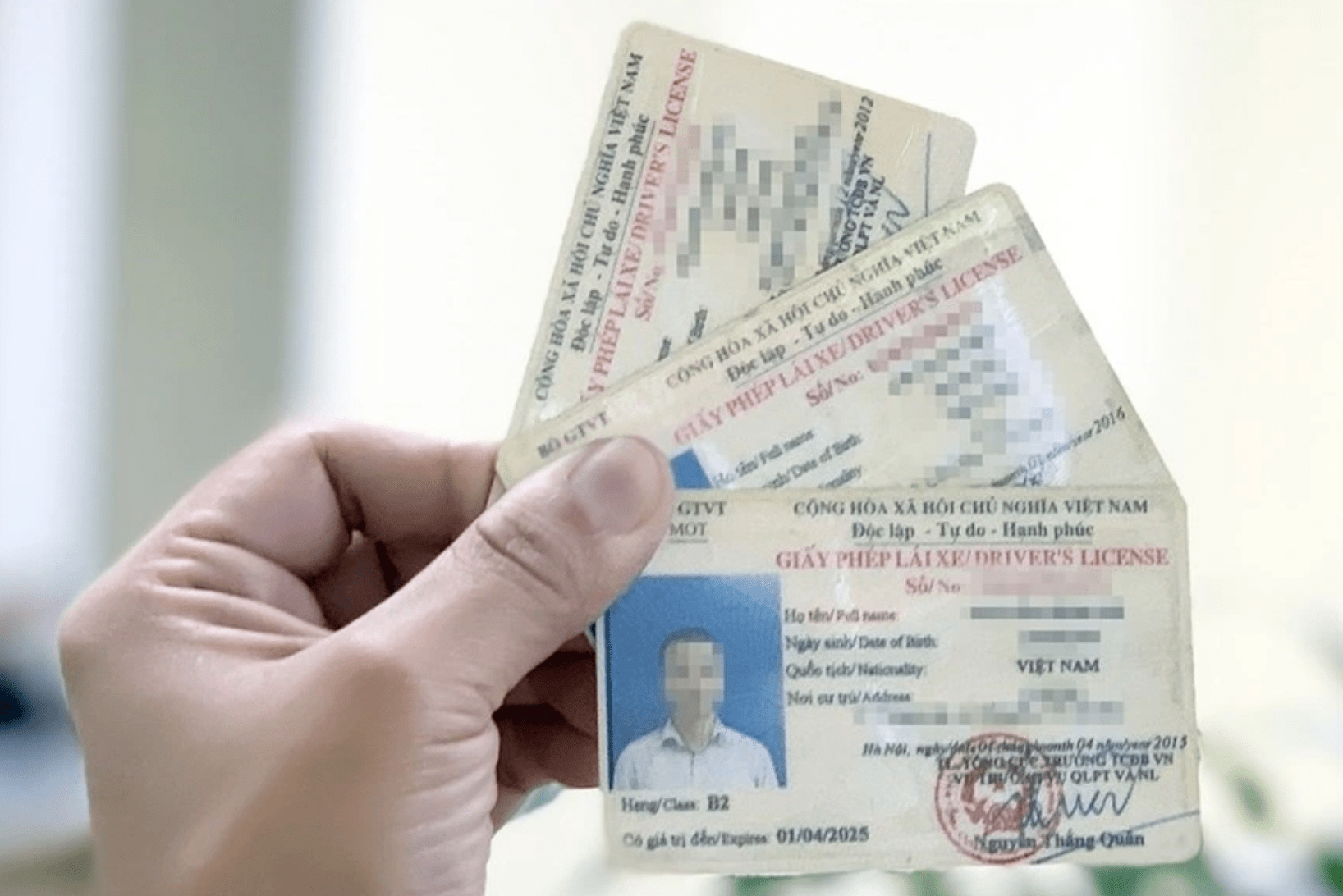 Nhiều địa phương nguy cơ tạm dừng cấp đổi bằng lái do hết phôi ấn chỉ