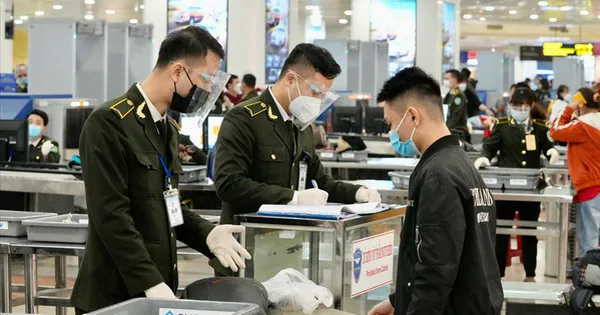 Kiểm tra việc thực hiện quy định về an ninh tại các doanh nghiệp hàng không