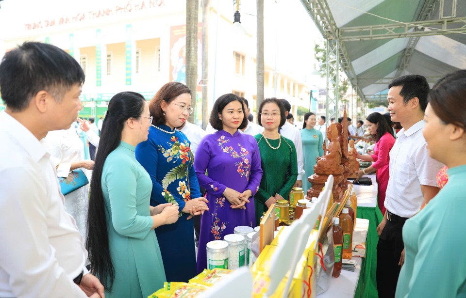 Hanoi farmers' dialogue conference scheduled for December