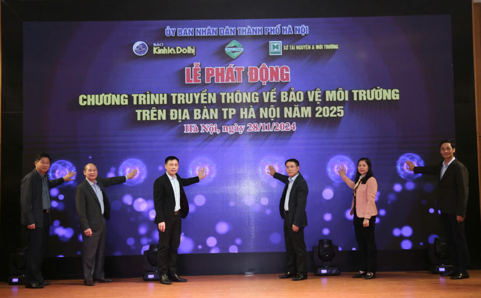 Hanoi launches environmental communication program for 2025